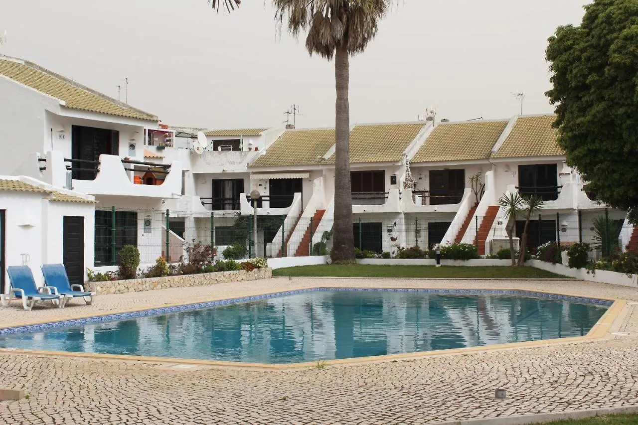 Casa Bela - Zona Calma E Com Piscina Apartment Lagos